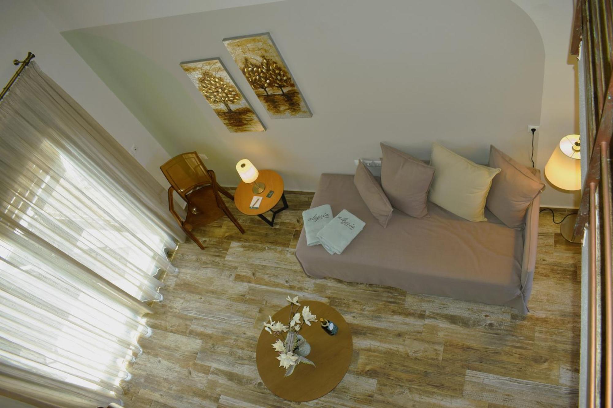 Alegria Suites นิกิติ ภายนอก รูปภาพ