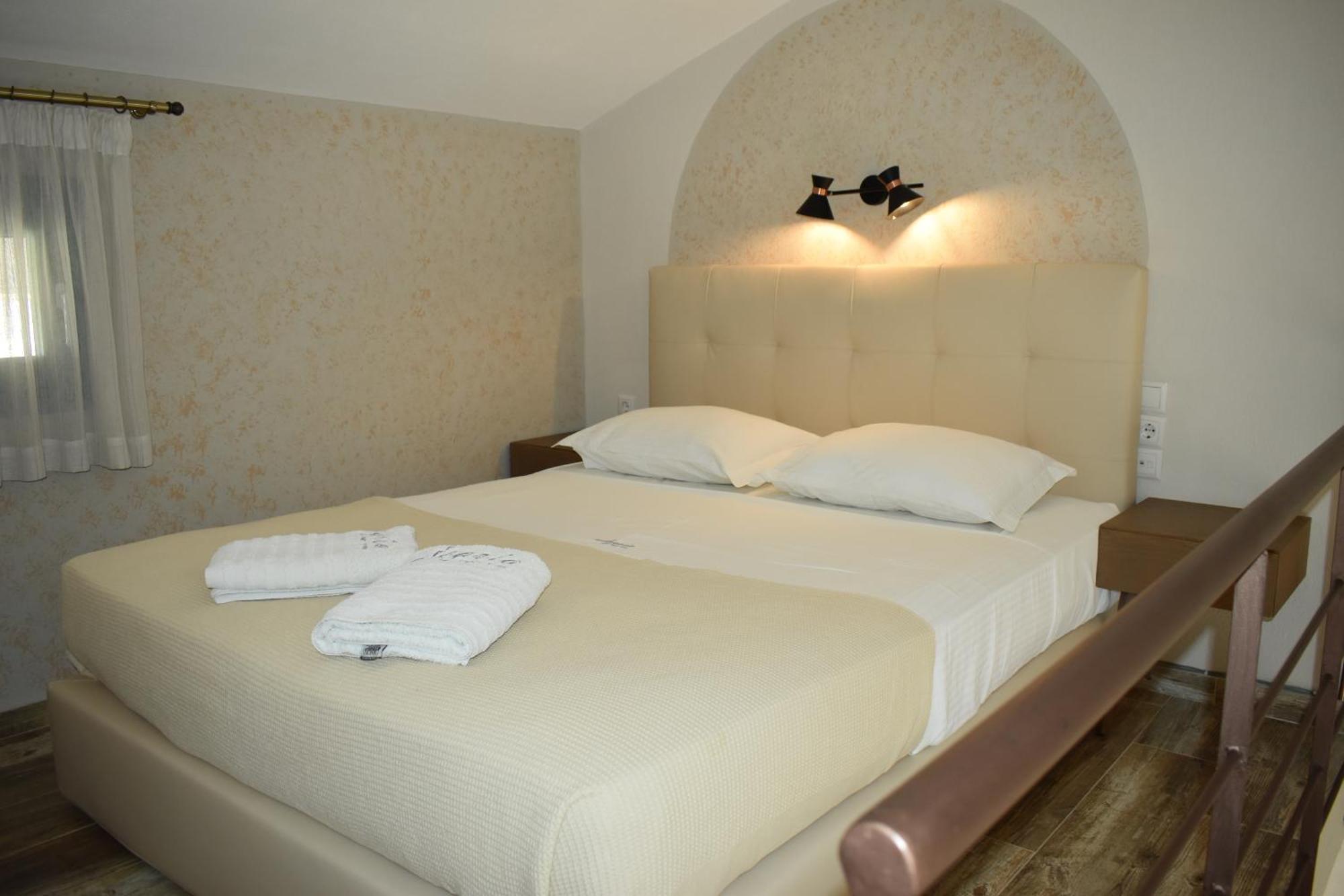 Alegria Suites นิกิติ ภายนอก รูปภาพ