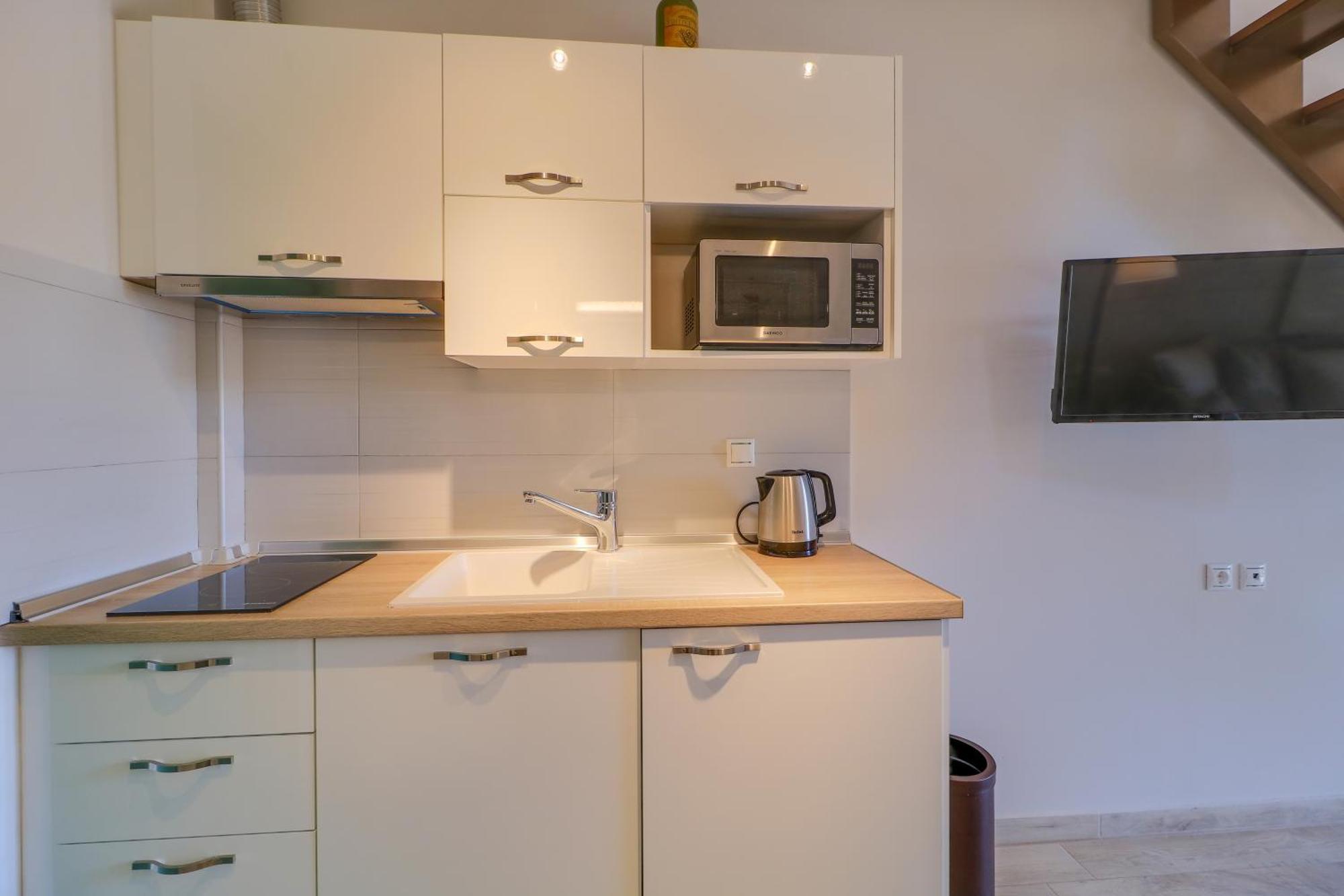 Alegria Suites นิกิติ ห้อง รูปภาพ