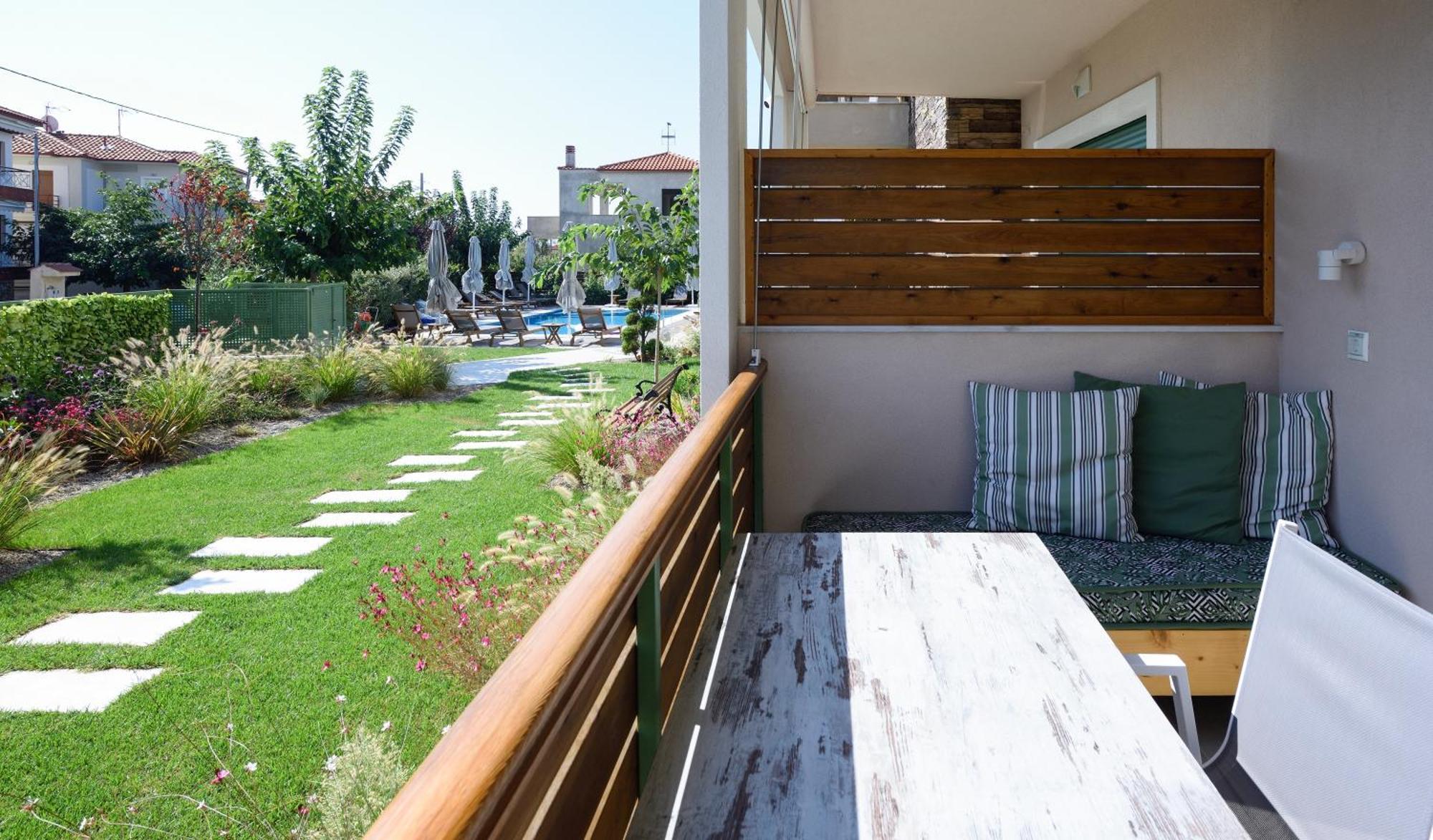 Alegria Suites นิกิติ ห้อง รูปภาพ