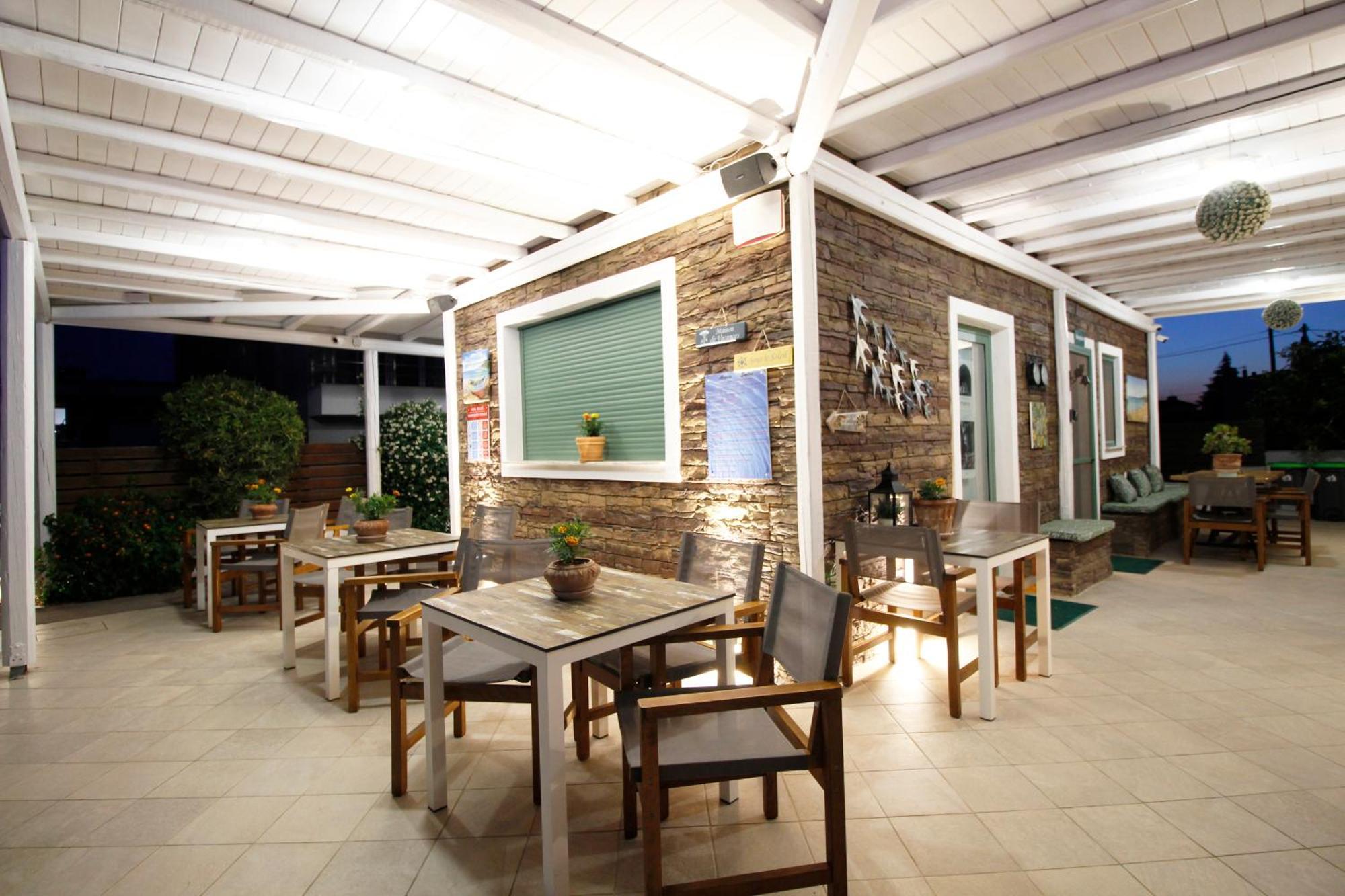 Alegria Suites นิกิติ ภายนอก รูปภาพ
