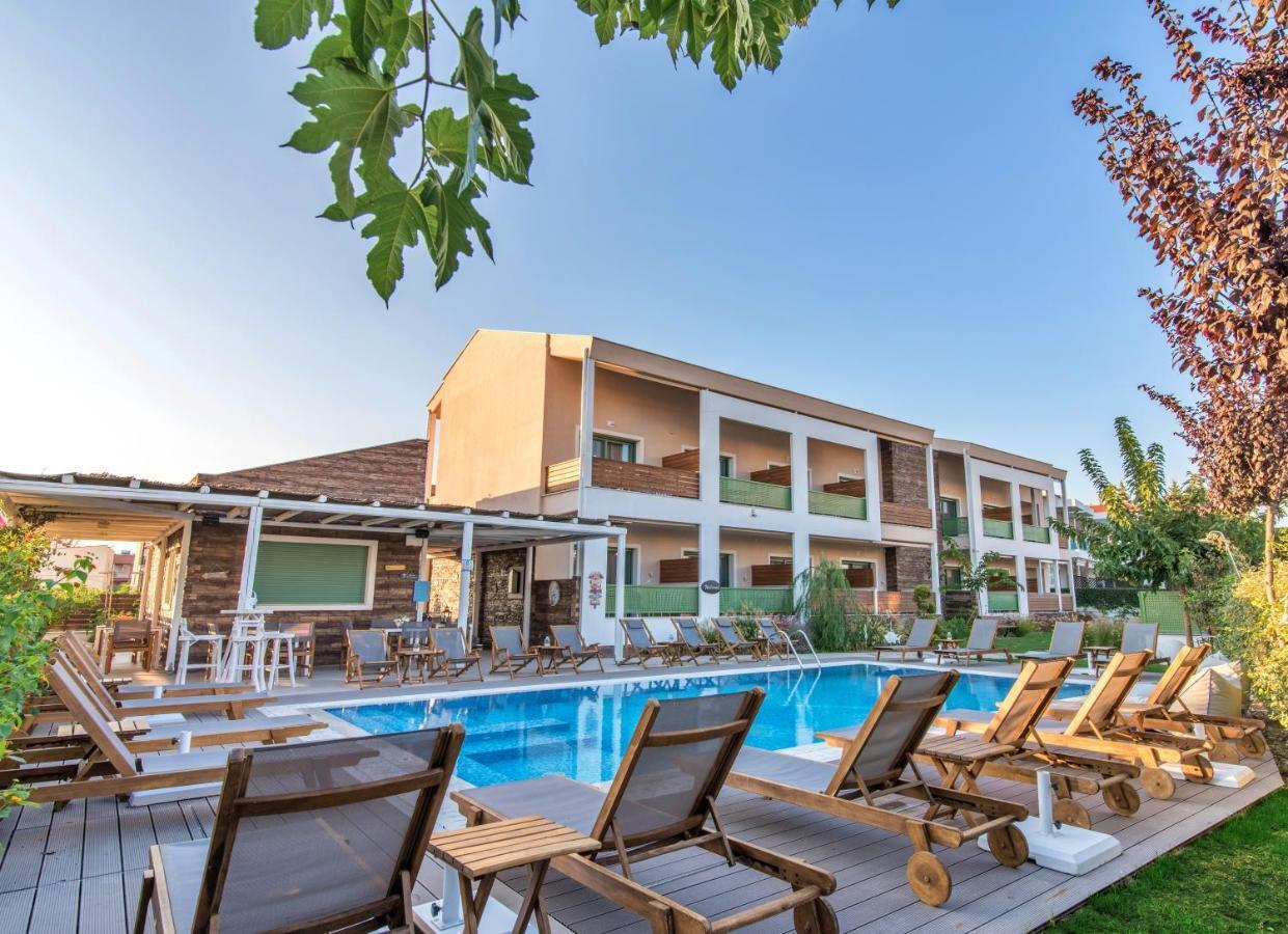 Alegria Suites นิกิติ ภายนอก รูปภาพ