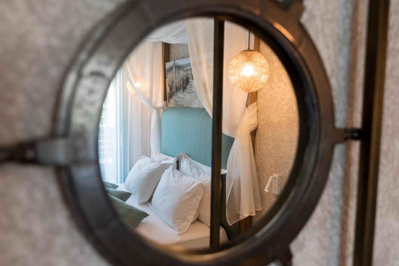 Alegria Suites นิกิติ ภายนอก รูปภาพ